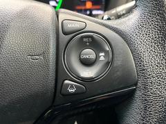 �ڥ����ץƥ��֥��롼������ȥ�����۹�®ƻϩ�Ǥ�Ĺ��Υ���Ԥ��ڤˡ�����ư��®�٤��ݤĥ��롼������ȥ����뤬�����ͷڸ������ƥ��Ϣ�Ȥ��������μ�ξ���Τ��Ƽִ֤��ݤĤ褦��®��Ĵ�ᤷ�Ƥ���ޤ����� 6