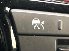 �ڥ����ץƥ��֥��롼������ȥ�����۹�®ƻϩ�Ǥ�Ĺ��Υ���Ԥ��ڤˡ�����ư��®�٤��ݤĥ��롼������ȥ����뤬�����ͷڸ������ƥ��Ϣ�Ȥ��������μ�ξ���Τ��Ƽִ֤��ݤĤ褦��®��Ĵ�ᤷ�Ƥ���ޤ����� 7