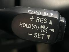 �ڥ졼�������롼������ȥ�����۹�®ƻϩ�Ǥ�Ĺ��Υ���Ԥ��ڤˡ�����ư��®�٤��ݤĥ��롼������ȥ����뤬�����ͷڸ������ƥ��Ϣ�Ȥ��������μ�ξ���Τ��Ƽִ֤��ݤĤ褦��®��Ĵ�ᤷ�Ƥ���ޤ����� 7