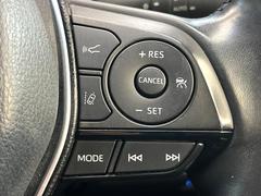 �ڥ졼�������롼������ȥ�����۹�®ƻϩ�Ǥ�Ĺ��Υ���Ԥ��ڤˡ�����ư��®�٤��ݤĥ��롼������ȥ����뤬�����ͷڸ������ƥ��Ϣ�Ȥ��������μ�ξ���Τ��Ƽִ֤��ݤĤ褦��®��Ĵ�ᤷ�Ƥ���ޤ����� 7