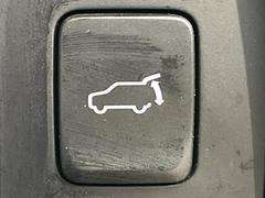 �ڥѥ�Хå��ɥ��ۥ��ޡ��ȥ����䱿ž�ʤΥܥ���򲡤������ǥꥢ�����Ȥ���ư�ǳ��Ĥ��ޤ�����ʪ����äƤ�����䡢�⤤���֤ˤ���Хå��ɥ����Ĥ��ݤ������ʵ�ǽ�Ǥ��� 6