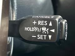 �ڥ졼�������롼������ȥ�����۹�®ƻϩ�Ǥ�Ĺ��Υ���Ԥ��ڤˡ�����ư��®�٤��ݤĥ��롼������ȥ����뤬�����ͷڸ������ƥ��Ϣ�Ȥ��������μ�ξ���Τ��Ƽִ֤��ݤĤ褦��®��Ĵ�ᤷ�Ƥ���ޤ����� 6