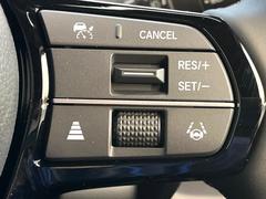 �ڥ����ץƥ��֥��롼������ȥ�����۹�®ƻϩ�Ǥ�Ĺ��Υ���Ԥ��ڤˡ�����ư��®�٤��ݤĥ��롼������ȥ����뤬�����ͷڸ������ƥ��Ϣ�Ȥ��������μ�ξ���Τ��Ƽִ֤��ݤĤ褦��®��Ĵ�ᤷ�Ƥ���ޤ����� 7