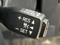 �ڥ졼�������롼������ȥ�����۹�®ƻϩ�Ǥ�Ĺ��Υ���Ԥ��ڤˡ�����ư��®�٤��ݤĥ��롼������ȥ����뤬�����ͷڸ������ƥ��Ϣ�Ȥ��������μ�ξ���Τ��Ƽִ֤��ݤĤ褦��®��Ĵ�ᤷ�Ƥ���ޤ����� 7