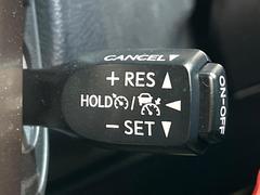 �ڥ졼�������롼������ȥ�����۹�®ƻϩ�Ǥ�Ĺ��Υ���Ԥ��ڤˡ�����ư��®�٤��ݤĥ��롼������ȥ����뤬�����ͷڸ������ƥ��Ϣ�Ȥ��������μ�ξ���Τ��Ƽִ֤��ݤĤ褦��®��Ĵ�ᤷ�Ƥ���ޤ����� 6