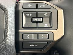 �ڥ졼�������롼������ȥ�����۹�®ƻϩ�Ǥ�Ĺ��Υ���Ԥ��ڤˡ�����ư��®�٤��ݤĥ��롼������ȥ����뤬�����ͷڸ������ƥ��Ϣ�Ȥ��������μ�ξ���Τ��Ƽִ֤��ݤĤ褦��®��Ĵ�ᤷ�Ƥ���ޤ����� 7