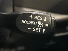 �ڥ졼�������롼������ȥ�����۹�®ƻϩ�Ǥ�Ĺ��Υ���Ԥ��ڤˡ�����ư��®�٤��ݤĥ��롼������ȥ����뤬�����ͷڸ������ƥ��Ϣ�Ȥ��������μ�ξ���Τ��Ƽִ֤��ݤĤ褦��®��Ĵ�ᤷ�Ƥ���ޤ����� 6