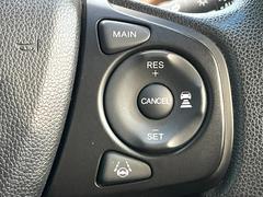 �ڥ����ץƥ��֥��롼������ȥ�����۹�®ƻϩ�Ǥ�Ĺ��Υ���Ԥ��ڤˡ�����ư��®�٤��ݤĥ��롼������ȥ����뤬�����ͷڸ������ƥ��Ϣ�Ȥ��������μ�ξ���Τ��Ƽִ֤��ݤĤ褦��®��Ĵ�ᤷ�Ƥ���ޤ����� 6