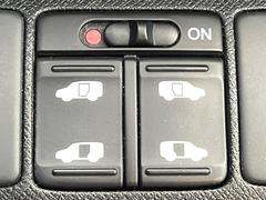 ��ξ¦�ѥ���饤�ɥɥ��ۥ��ޡ��ȥ����䱿ž�ʤΥ����å��Ǹ���ξ¦���饤�ɥɥ��γ��Ĥ���ǽ����ư�������Ϥ�����ƥɥ��򳫤���ɬ�פ�̵���������ʤ����ͤǤ��ñ�˳����Ĥ�Ǥ���Ŭ�Ǥ��� 6