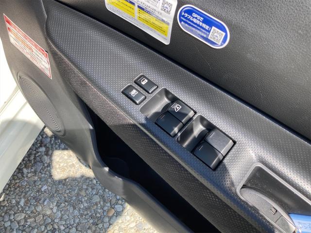 15M ドライブレコーダー ETC ナビ アルミホイール オートライト フルフラット スマートキー 電動格納ミラー CVT 衝突安全ボディ ABS エアコン(8枚目)