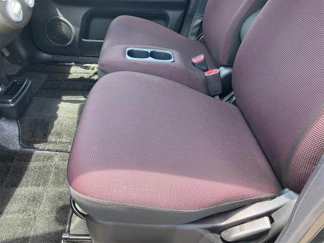 ジョイフィールド キーレスエントリー 電動格納ミラー ベンチシート AT 盗難防止システム CD アルミホイール 衝突安全ボディ エアコン パワーステアリング(27枚目)