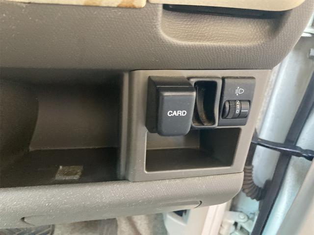 S キーレスエントリー 電動格納ミラー ベンチシート AT 盗難防止システム ABS CD 衝突安全ボディ エアコン パワーステアリング パワーウィンドウ(6枚目)