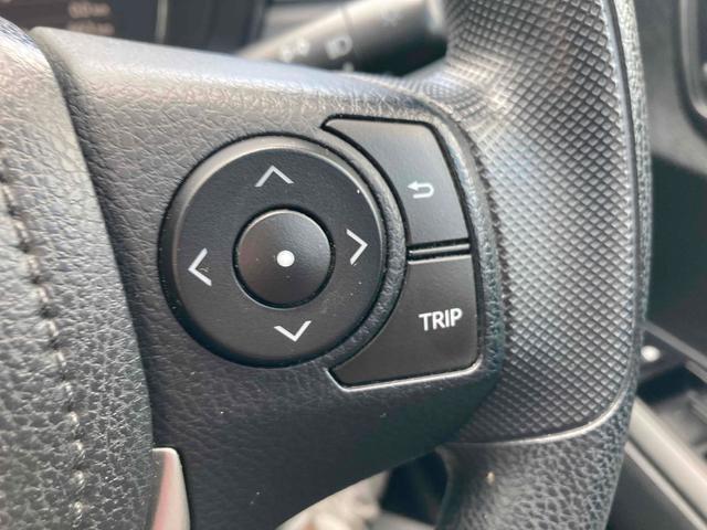 カローラフィールダー ハイブリッド　ドライブレコーダー　ナビ　ＴＶ　キーレスエントリー　電動格納ミラー　ＡＢＳ　ＥＳＣ　ＣＤ　ミュージックプレイヤー接続可　エアコン（66枚目）