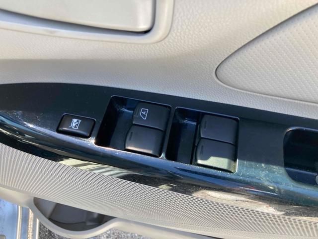 デイズ Ｊ　キーレスエントリー　電動格納ミラー　ベンチシート　ＣＶＴ　ＡＢＳ　ＣＤ　衝突安全ボディ　エアコン　パワーステアリング　パワーウィンドウ（10枚目）