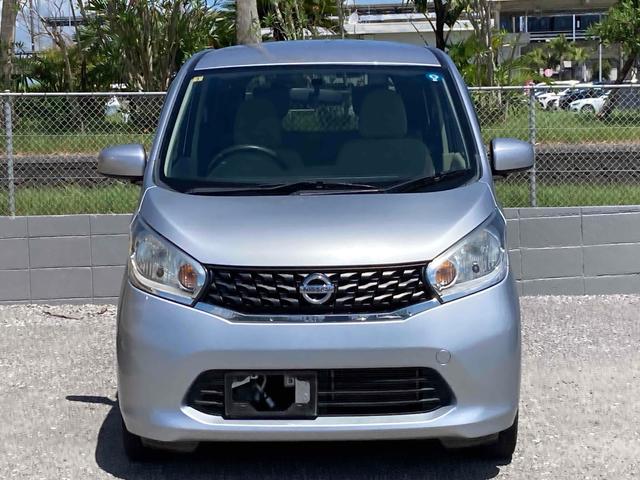 デイズ Ｊ　キーレスエントリー　電動格納ミラー　ベンチシート　ＣＶＴ　ＡＢＳ　ＣＤ　衝突安全ボディ　エアコン　パワーステアリング　パワーウィンドウ（12枚目）