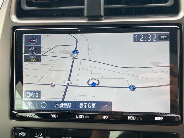 プリウスＰＨＶ Ｓ　ＧＲスポーツ　ドライブレコーダー　レーンアシスト　オートクルーズコントロール　衝突被害軽減システム　バックカメラ　ナビ　アルミホイール　オートマチックハイビーム　オートライト　ＬＥＤヘッドランプ　ＣＶＴ（4枚目）