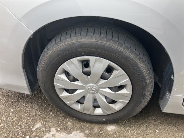 ノア Ｘ　バックカメラ　両側スライドドア　ＬＥＤヘッドランプ　キーレスエントリー　３列シート　ＣＶＴ　衝突安全ボディ　ＡＢＳ　ＥＳＣ　エアコン　パワーステアリング　パワーウィンドウ　運転席エアバッグ（24枚目）