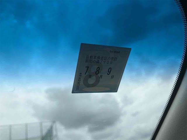 セレナ ２０Ｇ　Ｓ－ハイブリッドアドバンスドセーフティパック　ドライブレコーダー　バックカメラ　クリアランスソナー　オートクルーズコントロール　衝突被害軽減システム　両側電動スライドドア　ＬＥＤヘッドランプ　スマートキー　３列シート　ＣＶＴ　アルミホイール（32枚目）