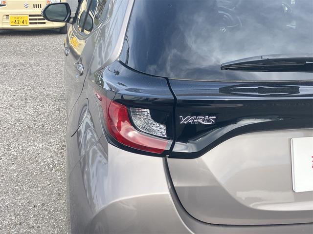 ヤリス ハイブリッドＧ　ドライブレコーダー　全周囲カメラ　ナビ　クリアランスソナー　オートクルーズコントロール　レーンアシスト　衝突被害軽減システム　オートマチックハイビーム　オートライト　スマートキー　電動格納ミラー（17枚目）