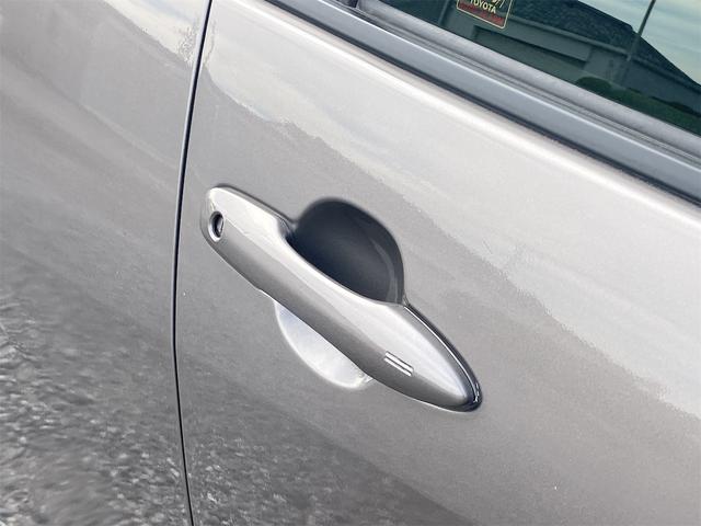 ヤリス ハイブリッドＧ　ドライブレコーダー　全周囲カメラ　ナビ　クリアランスソナー　オートクルーズコントロール　レーンアシスト　衝突被害軽減システム　オートマチックハイビーム　オートライト　スマートキー　電動格納ミラー（32枚目）