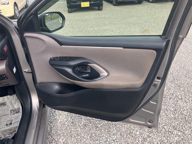 ヤリス ハイブリッドＧ　ドライブレコーダー　全周囲カメラ　ナビ　クリアランスソナー　オートクルーズコントロール　レーンアシスト　衝突被害軽減システム　オートマチックハイビーム　オートライト　スマートキー　電動格納ミラー（56枚目）