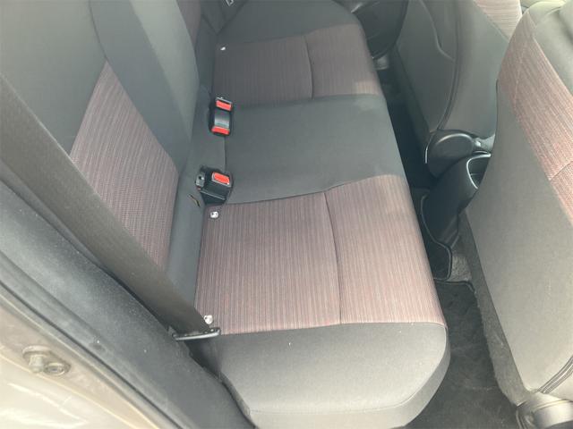 ヤリス ハイブリッドＧ　ドライブレコーダー　全周囲カメラ　ナビ　クリアランスソナー　オートクルーズコントロール　レーンアシスト　衝突被害軽減システム　オートマチックハイビーム　オートライト　スマートキー　電動格納ミラー（64枚目）