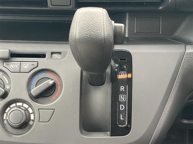 デイズ Ｓ　ドライブレコーダー　ＥＴＣ　バックカメラ　ナビ　ＴＶ　クリアランスソナー　衝突被害軽減システム　オートライト　キーレスエントリー　電動格納ミラー　ベンチシート　ＣＶＴ　盗難防止システム　ＡＢＳ　ＥＳＣ（7枚目）