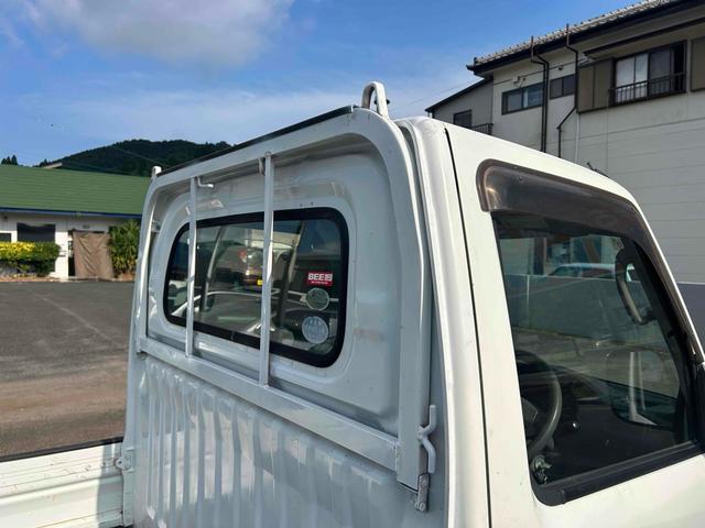 ＳＤ　４ＷＤ　軽トラック　ＭＴ　エアコン　運転席エアバッグ　ＣＤ　ＤＶＤ再生　三方開　パワステ（画像22）