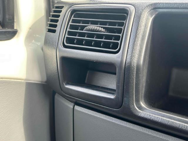 ＳＤ　４ＷＤ　軽トラック　ＭＴ　エアコン　運転席エアバッグ　ＣＤ　ＤＶＤ再生　三方開　パワステ（画像47）
