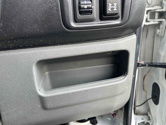 ＳＤ　４ＷＤ　軽トラック　ＭＴ　エアコン　運転席エアバッグ　ＣＤ　ＤＶＤ再生　三方開　パワステ（画像54）