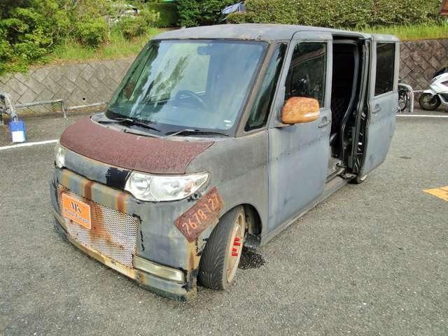 タント カスタムＸリミテッド　全塗装（レトロ調）　左側パワースライドドア　車高調　センターピラーレス　ハンドルカバー付　オートエアコン　タイミングチェーン車輌　ディスチャージドヘッドライト　ベンチシート　キーレス　ＡＢＳ　エアコン（32枚目）