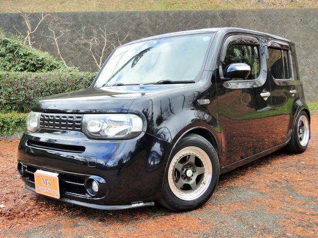 キューブ １５Ｘ　インディゴ＋プラズマ　ナビ　フルセグ　社外シートカバー　車高調　社外アルミ　社外ウインカーミラー（7枚目）