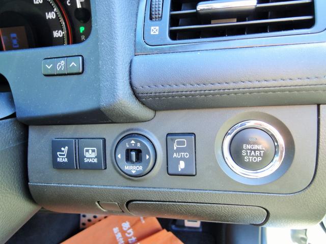 クラウン ３．５アスリートＧパッケージ　ナビ　フルセグ　Ｂｌｕｅｔｏｏｔｈ　バックカメラ　サンルーフ　ローダウン　車高調　社外アルミ　エアロ　革シート　社外ステアリング　スマートキー（22枚目）