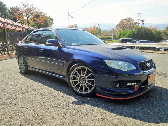 レガシィＢ４ ｔｕｎｅｄ　ｂｙ　ＳＴＩ　オーバーホール後３５０００キロ　ＨＫＳ２．２Ｌエンジン　社外マフラー　ＳＴＩ１８インチ　ブレンボキャリパー　オーリンズ足廻り　社外ＬＳＤ　社外追加メーター　ナビ　ＴＶ　ＥＴＣ　運転席レカロシート（6枚目）
