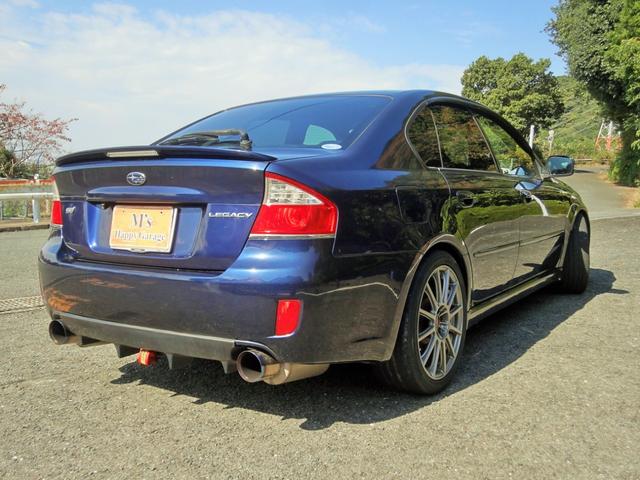 レガシィＢ４ ｔｕｎｅｄ　ｂｙ　ＳＴＩ　オーバーホール後３５０００キロ　ＨＫＳ２．２Ｌエンジン　社外マフラー　ＳＴＩ１８インチ　ブレンボキャリパー　オーリンズ足廻り　社外ＬＳＤ　社外追加メーター　ナビ　ＴＶ　ＥＴＣ　運転席レカロシート（8枚目）
