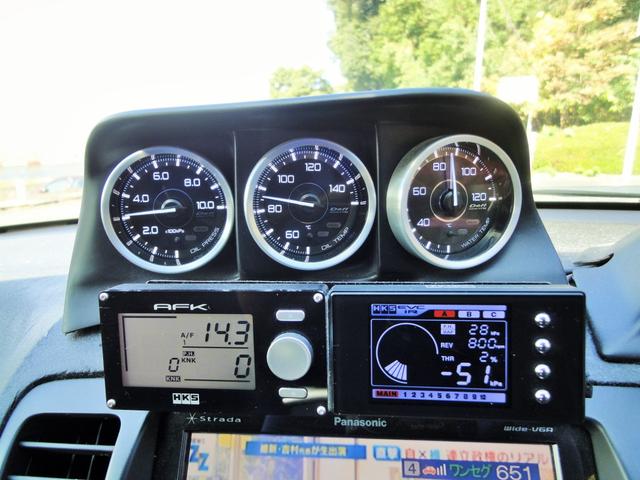 レガシィＢ４ ｔｕｎｅｄ　ｂｙ　ＳＴＩ　オーバーホール後３５０００キロ　ＨＫＳ２．２Ｌエンジン　社外マフラー　ＳＴＩ１８インチ　ブレンボキャリパー　オーリンズ足廻り　社外ＬＳＤ　社外追加メーター　ナビ　ＴＶ　ＥＴＣ　運転席レカロシート（24枚目）