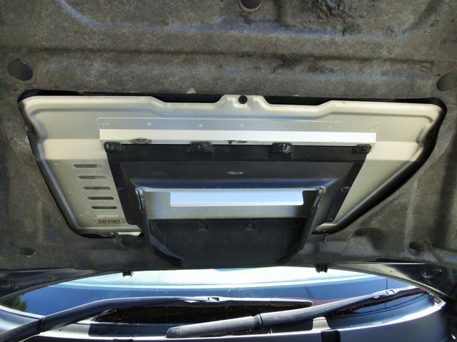 レガシィＢ４ ｔｕｎｅｄ　ｂｙ　ＳＴＩ　オーバーホール後３５０００キロ　ＨＫＳ２．２Ｌエンジン　社外マフラー　ＳＴＩ１８インチ　ブレンボキャリパー　オーリンズ足廻り　社外ＬＳＤ　社外追加メーター　ナビ　ＴＶ　ＥＴＣ　運転席レカロシート（33枚目）