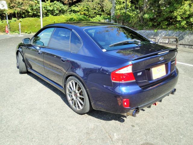 レガシィＢ４ ｔｕｎｅｄ　ｂｙ　ＳＴＩ　オーバーホール後３５０００キロ　ＨＫＳ２．２Ｌエンジン　社外マフラー　ＳＴＩ１８インチ　ブレンボキャリパー　オーリンズ足廻り　社外ＬＳＤ　社外追加メーター　ナビ　ＴＶ　ＥＴＣ　運転席レカロシート（39枚目）