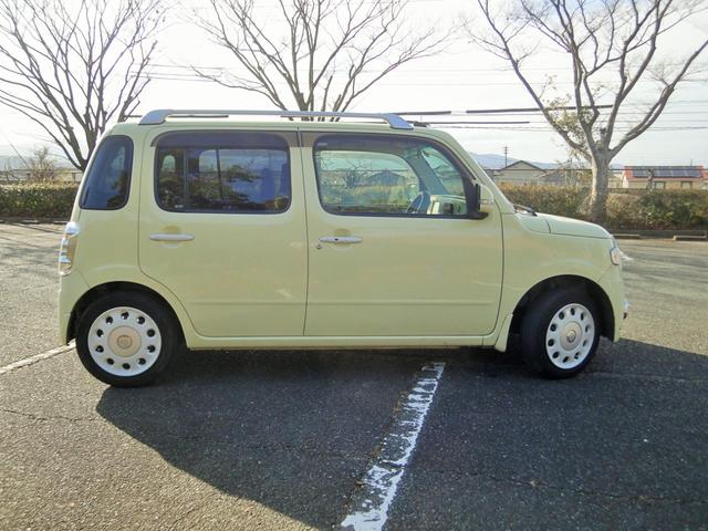 ミラココア ココアプラスＸスペシャルコーデ　ナビ　フルセグ　Ｂｌｕｅｔｏｏｔｈ　バックカメラ　ヘッドライト・スモール・ナンバー灯社外ＬＥＤ交換（4枚目）