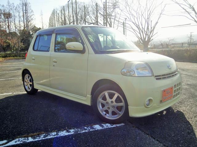 エッセ カスタム　ナビ　ワンセグ　Ｂｌｕｅｔｏｏｔｈ　純正エアロ　純正アルミ　キーレス　ＥＴＣ（6枚目）