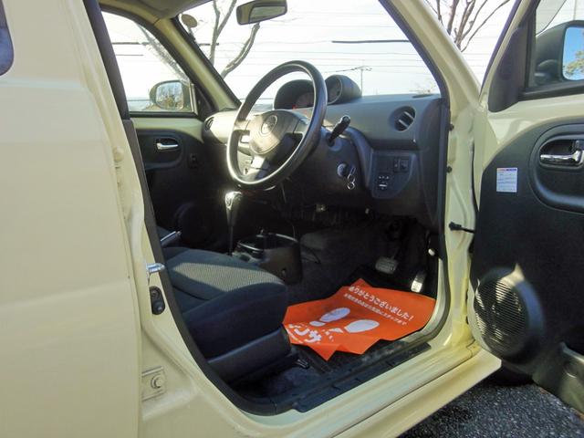 エッセ カスタム　ナビ　ワンセグ　Ｂｌｕｅｔｏｏｔｈ　純正エアロ　純正アルミ　キーレス　ＥＴＣ（16枚目）