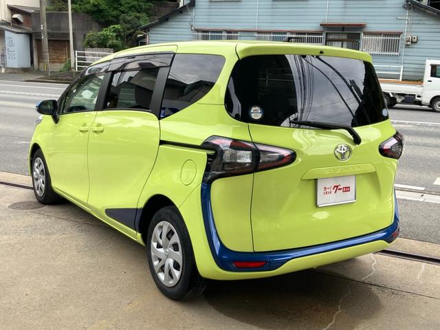 ナビテレビ　バックカメラ　ＥＴＣ　スマートキー　プッシュスタート　セキュリティー　アイドリングストップ　片側パワースライドドア