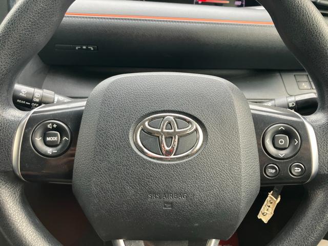 ナビテレビ　バックカメラ　ＥＴＣ　スマートキー　プッシュスタート　セキュリティー　アイドリングストップ　片側パワースライドドア