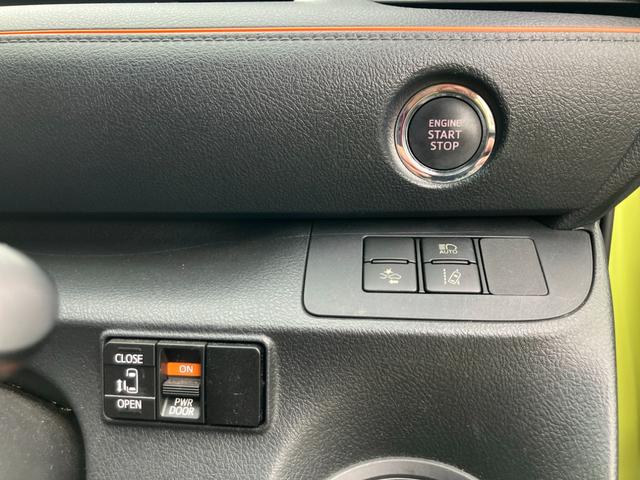 ナビテレビ　バックカメラ　ＥＴＣ　スマートキー　プッシュスタート　セキュリティー　アイドリングストップ　片側パワースライドドア