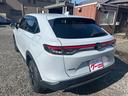 ヴェゼル Ｇ　ホンダセンシング　Ｈｏｎｄａ　ＣＯＮＮＥＣＴディスプレー＋ＥＴＣ２．０車載器＋ワイヤレス充電器　バックカメラ　Ｂｌｕｅｔｏｏｔｈ　衝突防止　２ＷＤ　ワンオーナー（6枚目）