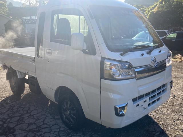 ジャンボSAIIIt 4WD・AT・社外ナビ(ストラーダ)社外アルミホイル(4枚目)