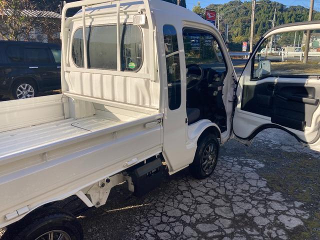 ジャンボSAIIIt 4WD・AT・社外ナビ(ストラーダ)社外アルミホイル(17枚目)