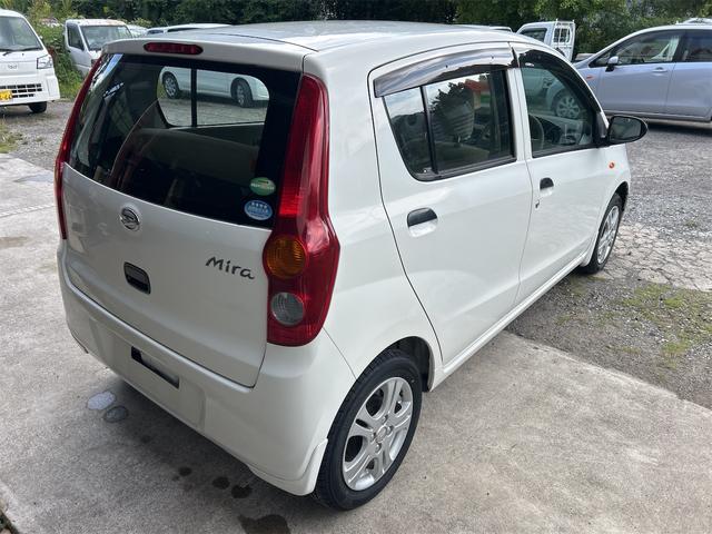 ミラ Ｘスペシャル　５速マニュアル・走行１４１００Ｋｍ・車検令和８年７月迄・タイヤ４本新品交換済・故障診断実施済（7枚目）