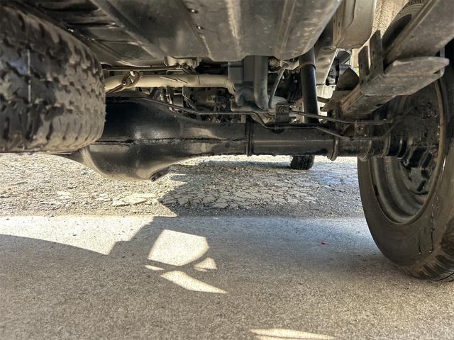 ハイゼットトラック スタンダード 2WD5速マニュアル・車検令和8年6月迄・エアコン・パワステ・走行68400Km・故障診断実施済(8枚目)