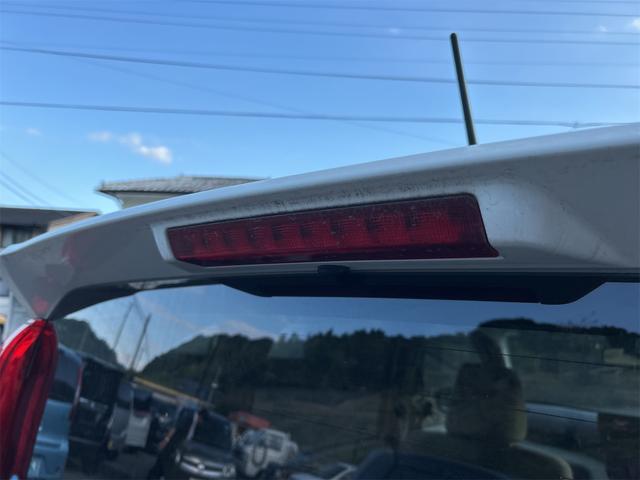 ムーヴ Ｌ　ＳＡＩＩ　ＥＴＣ　クリアランスソナー　衝突被害軽減システム　キーレスエントリー　アイドリングストップ　電動格納ミラー　ベンチシート　ＣＶＴ　盗難防止システム　ＡＢＳ　ＥＳＣ　ＣＤ　衝突安全ボディ　エアコン（23枚目）